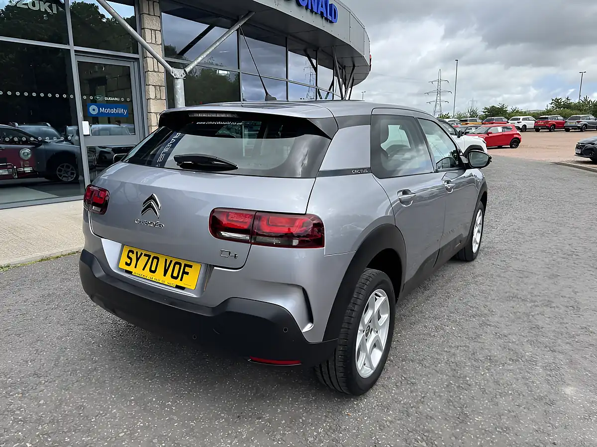 Used 2020 Citroen C4 Cactus Feel Grey - Interior and Exterior details 9