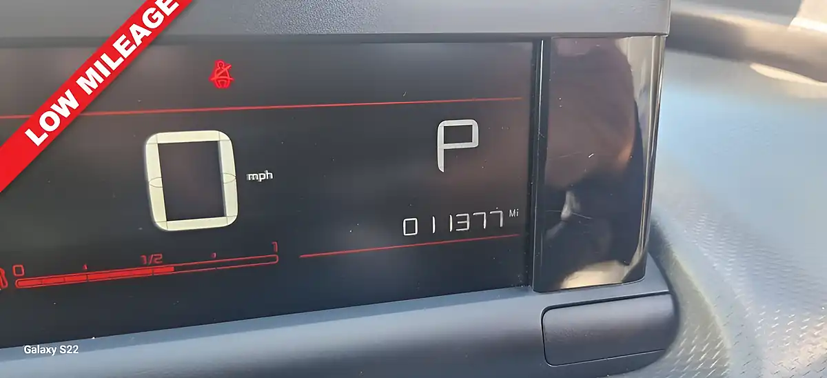 Used 2020 Citroen C4 Cactus Flair Blue - Interior and Exterior details 2