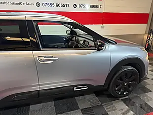 Used 2020 Citroen C4 Cactus Flair Grey - Interior and Exterior details 10