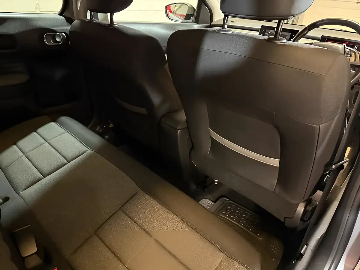 Used 2020 Citroen C4 Cactus Flair Grey - Interior and Exterior details 12