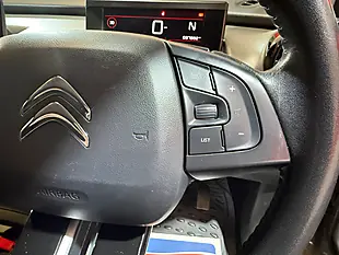 Used 2020 Citroen C4 Cactus Flair Grey - Interior and Exterior details 13