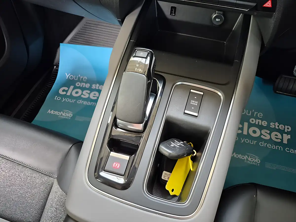 Used 2020 Citroen C5 Aircross Flair Black - Interior and Exterior details 12
