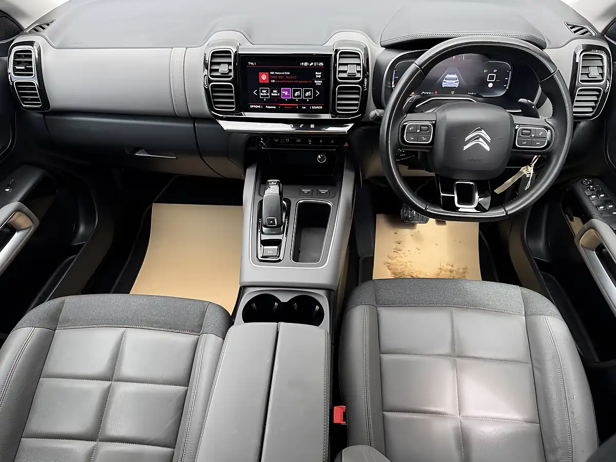 Used 2020 Citroen C5 Aircross Flair Blue - Interior and Exterior details 13