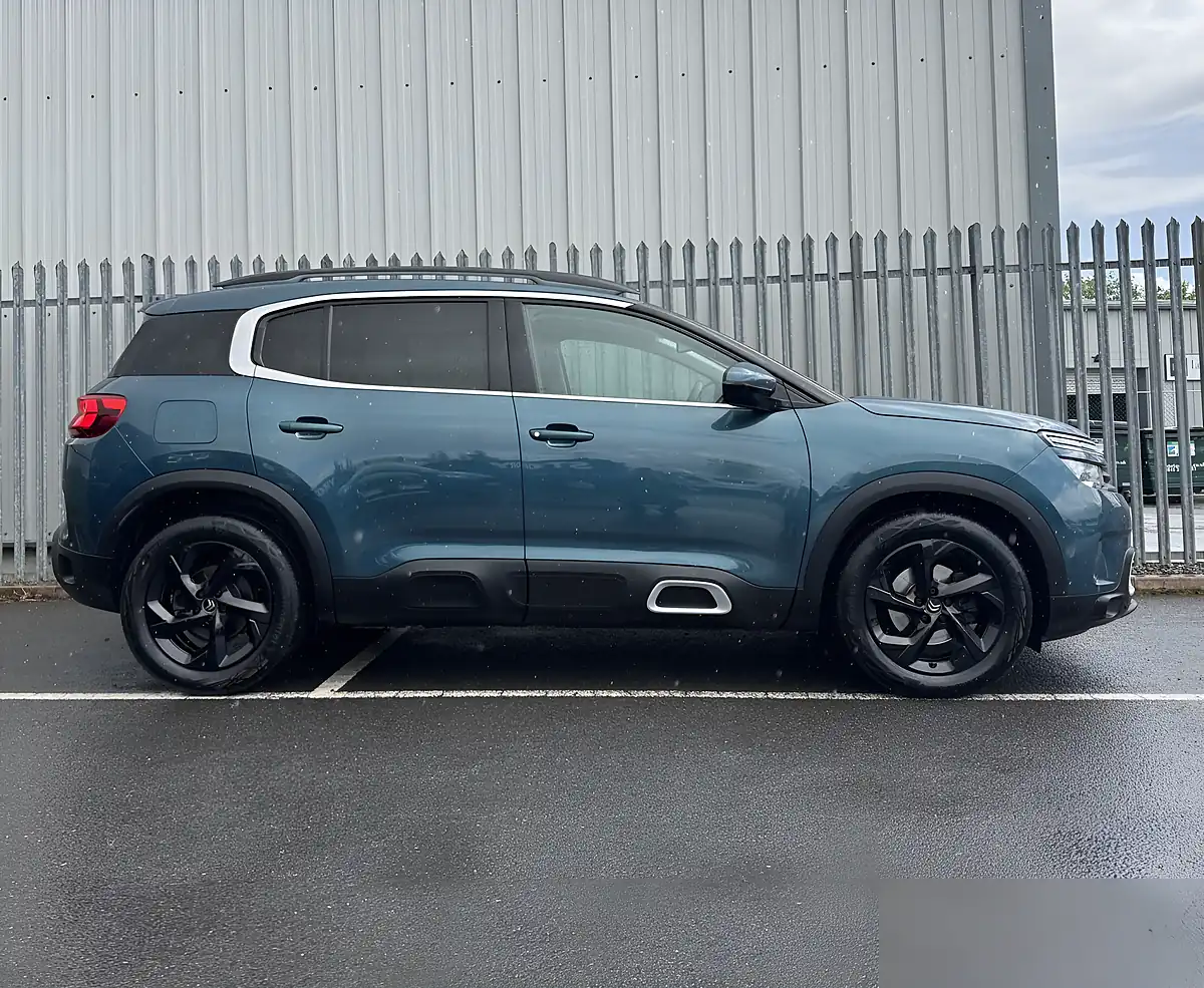 Used 2020 Citroen C5 Aircross Flair Blue - Interior and Exterior details 7
