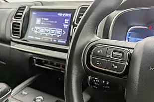 Used 2020 Citroen C5 Aircross Flair White - Interior and Exterior details 11
