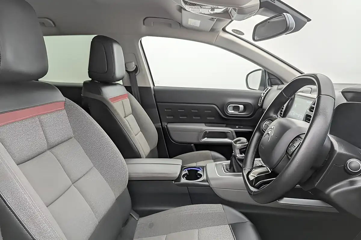 Used 2020 Citroen C5 Aircross Flair White - Interior and Exterior details 2