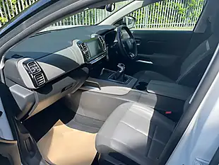 Used 2020 Citroen C5 Aircross Flair White - Interior and Exterior details 12