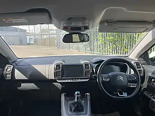 Used 2020 Citroen C5 Aircross Flair White - Interior and Exterior details 14