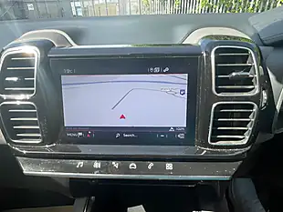 Used 2020 Citroen C5 Aircross Flair White - Interior and Exterior details 15