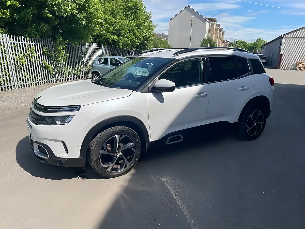 Used 2020 Citroen C5 Aircross Flair White - Interior and Exterior details 3