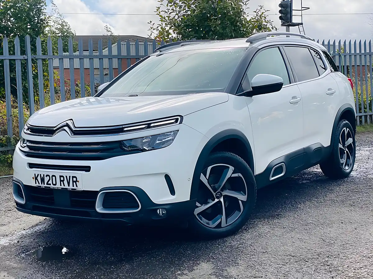 Used 2020 Citroen C5 Aircross Flair White - Interior and Exterior details 3