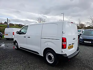 Used 2020 Citroen Dispatch 1000 X M White - Interior and Exterior details 16