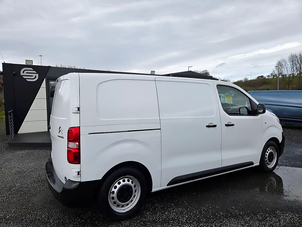 Used 2020 Citroen Dispatch 1000 X M White - Interior and Exterior details 7