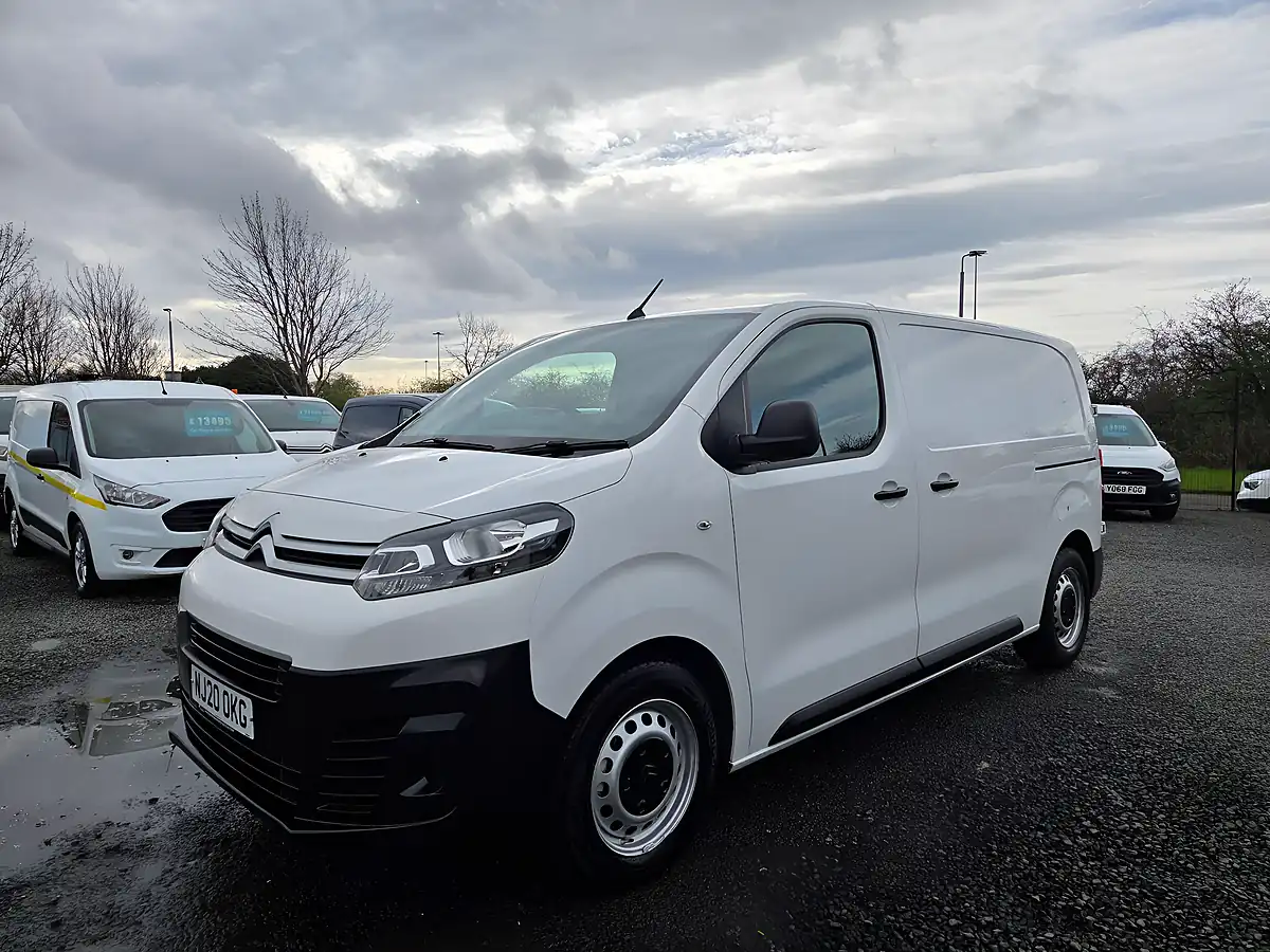 Used 2020 Citroen Dispatch 1000 X M White - Interior and Exterior details 9