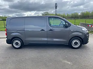 Used 2020 Citroen Dispatch Enterprise M Grey - Interior and Exterior details 2