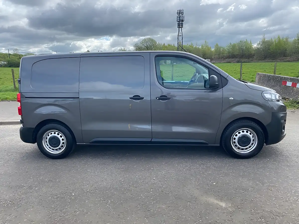 Used 2020 Citroen Dispatch Enterprise M Grey - Interior and Exterior details 2