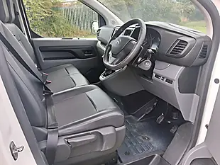 Used 2020 Citroen Dispatch Enterprise M White - Interior and Exterior details 12
