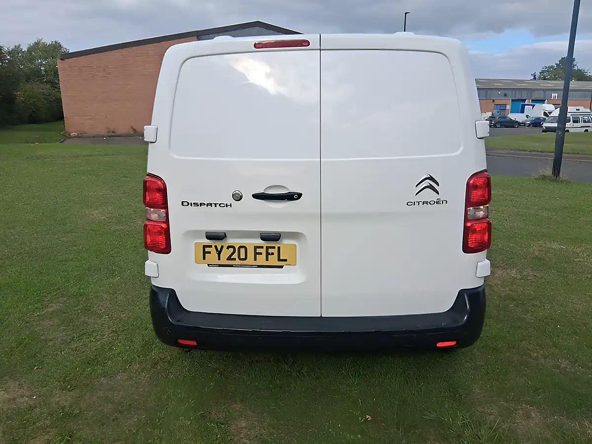 Used 2020 Citroen Dispatch Enterprise M White - Interior and Exterior details 4