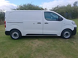 Used 2020 Citroen Dispatch Enterprise M White - Interior and Exterior details 6