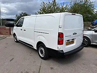 Used 2020 Citroen Dispatch Enterprise Xl White - Interior and Exterior details 13