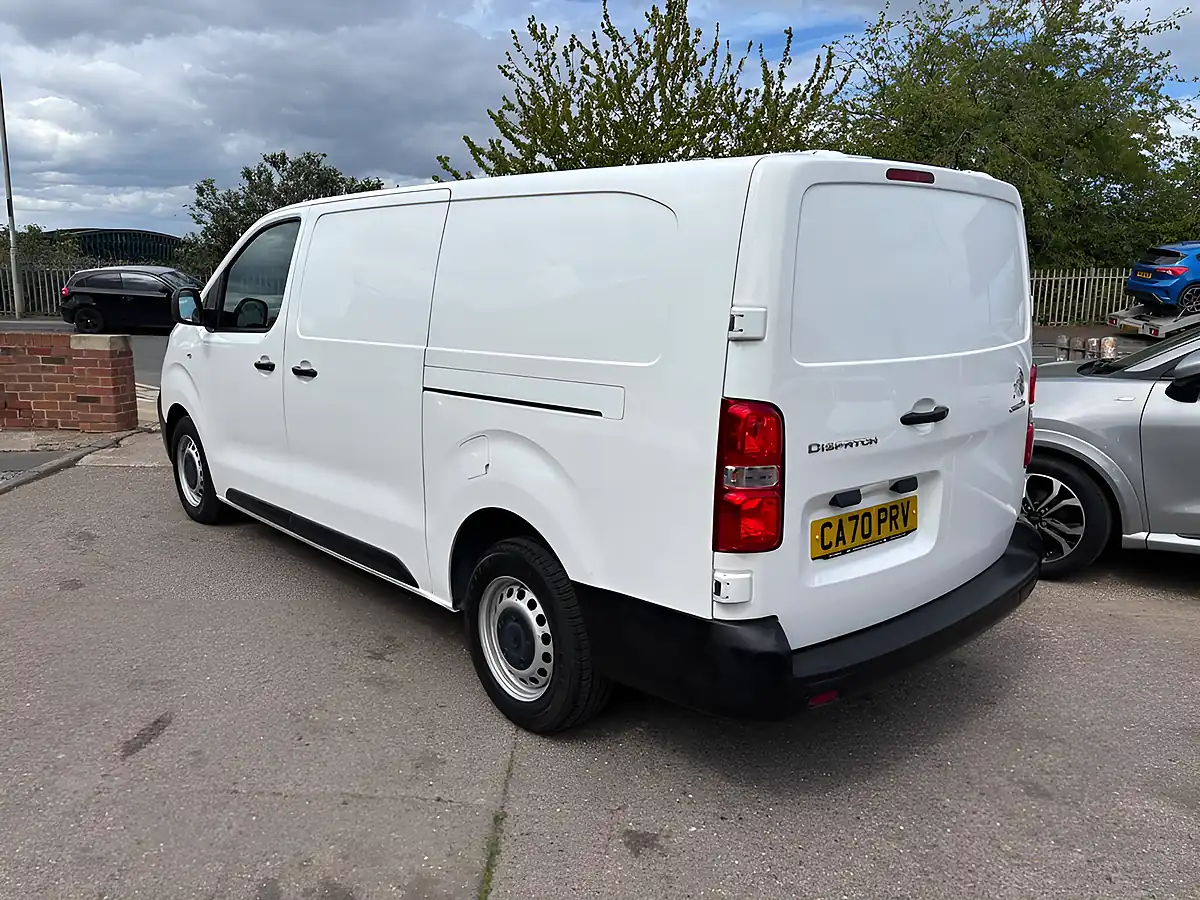 Used 2020 Citroen Dispatch Enterprise Xl White - Interior and Exterior details 13
