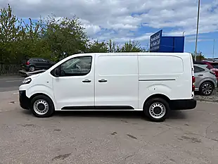 Used 2020 Citroen Dispatch Enterprise Xl White - Interior and Exterior details 15