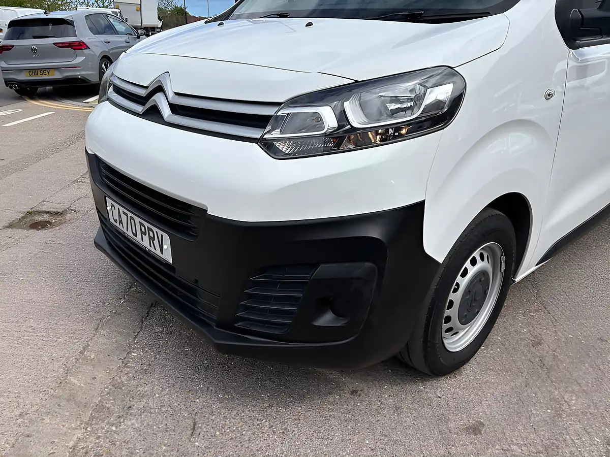 Used 2020 Citroen Dispatch Enterprise Xl White - Interior and Exterior details 9