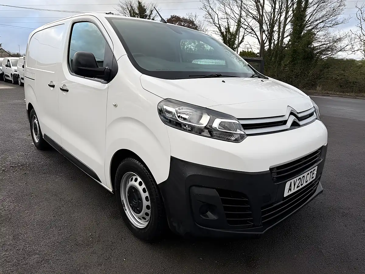 Used 2020 Citroen Dispatch Enterprise Xs White - Interior and Exterior details 9