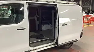 Used 2020 Citroen Dispatch X Xl White - Interior and Exterior details 8