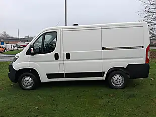 Used 2020 Citroen Relay 30 X White - Interior and Exterior details 10