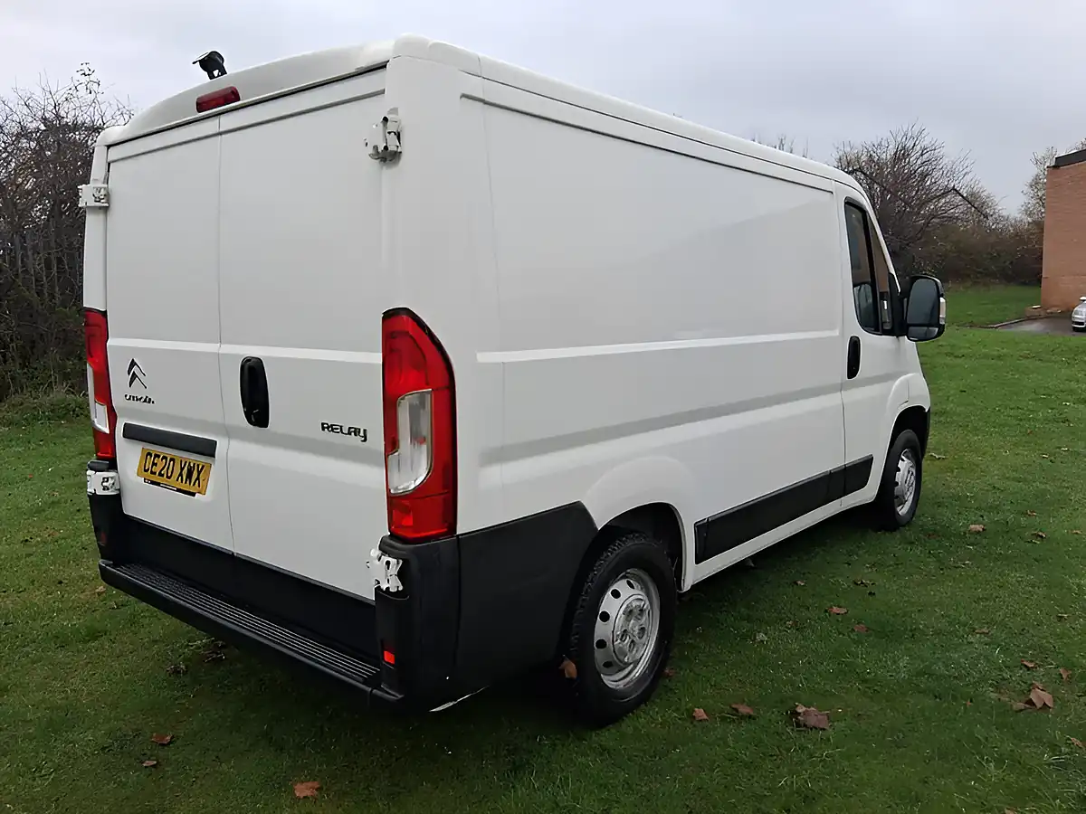 Used 2020 Citroen Relay 30 X White - Interior and Exterior details 13