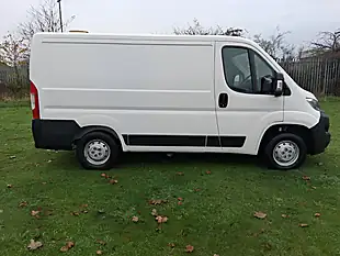 Used 2020 Citroen Relay 30 X White - Interior and Exterior details 14