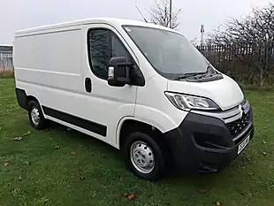 Used 2020 Citroen Relay 30 X White - Interior and Exterior details 15