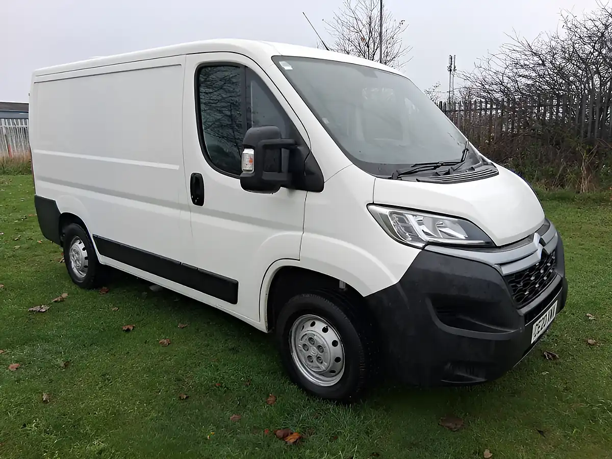 Used 2020 Citroen Relay 30 X White - Interior and Exterior details 15