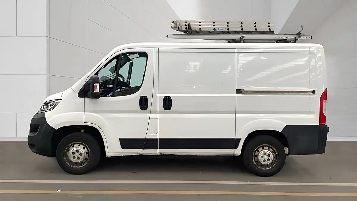 Used 2020 Citroen Relay 33 X L1 H1 White - Interior and Exterior details 5