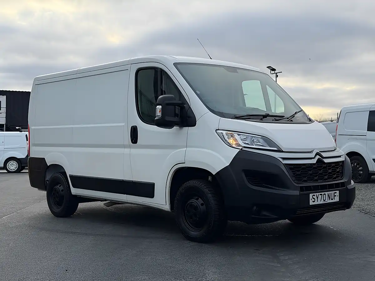 Used 2020 Citroen Relay 33 X White - Front View