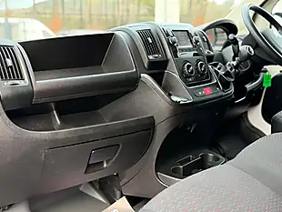 Used 2020 Citroen Relay 33 X White - Interior and Exterior details 18