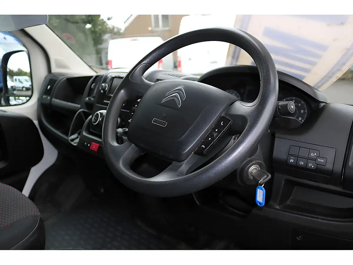 Used 2020 Citroen Relay 35 Heavy L4H2 Enterprise White - Interior and Exterior details 14