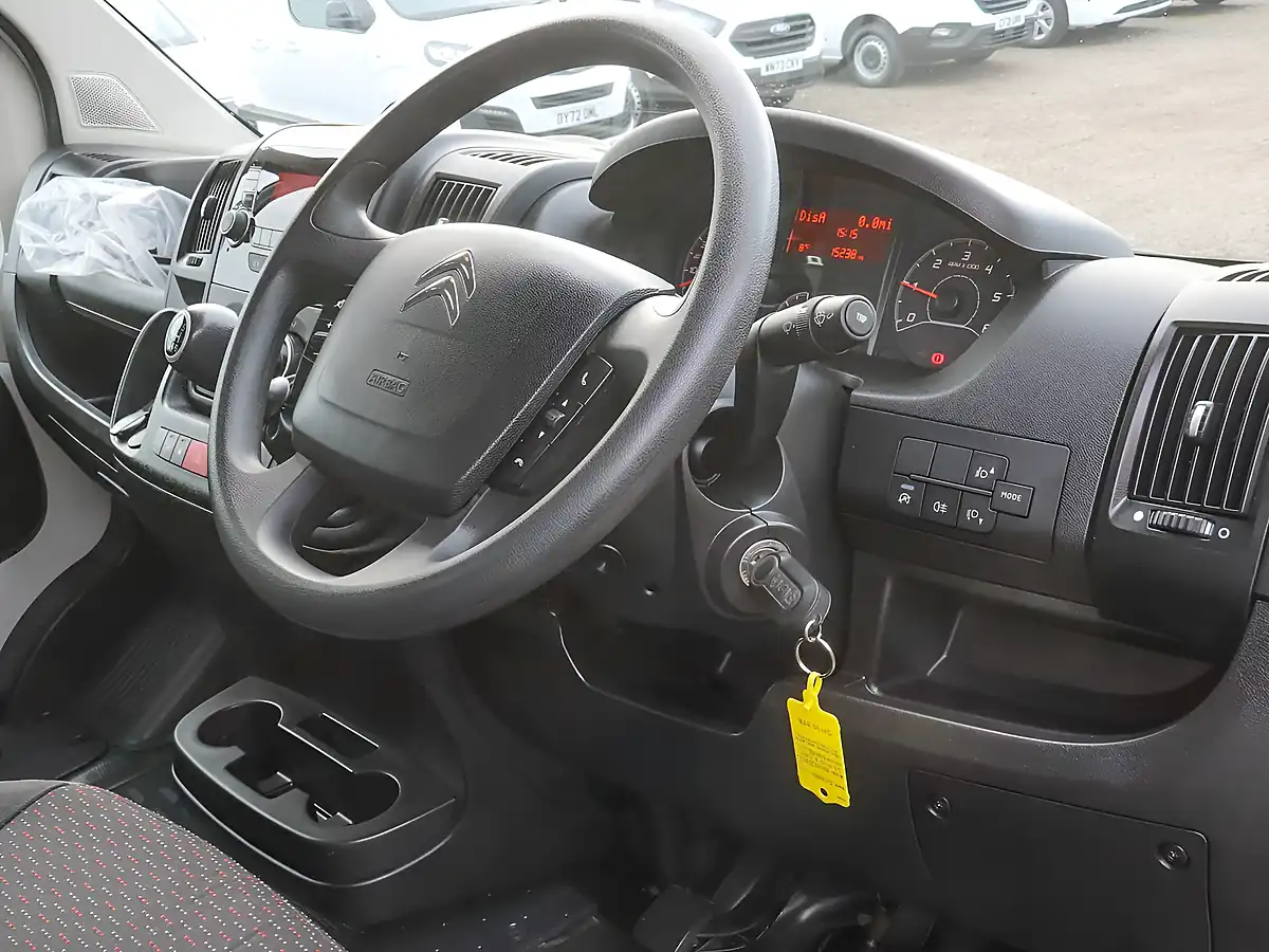 Used 2020 Citroen Relay 35 Plus - Interior and Exterior details 18