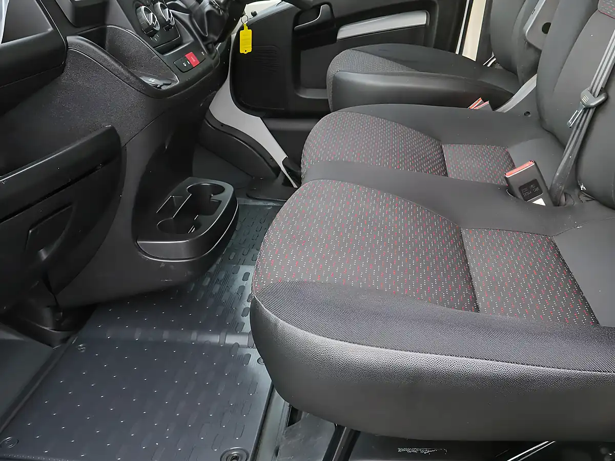 Used 2020 Citroen Relay 35 Plus White - Interior and Exterior details 12