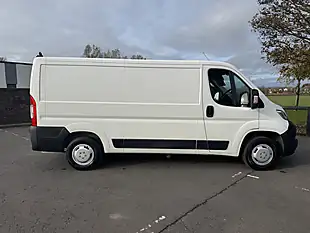 Used 2020 Citroen Relay 35 X White - Interior and Exterior details 2