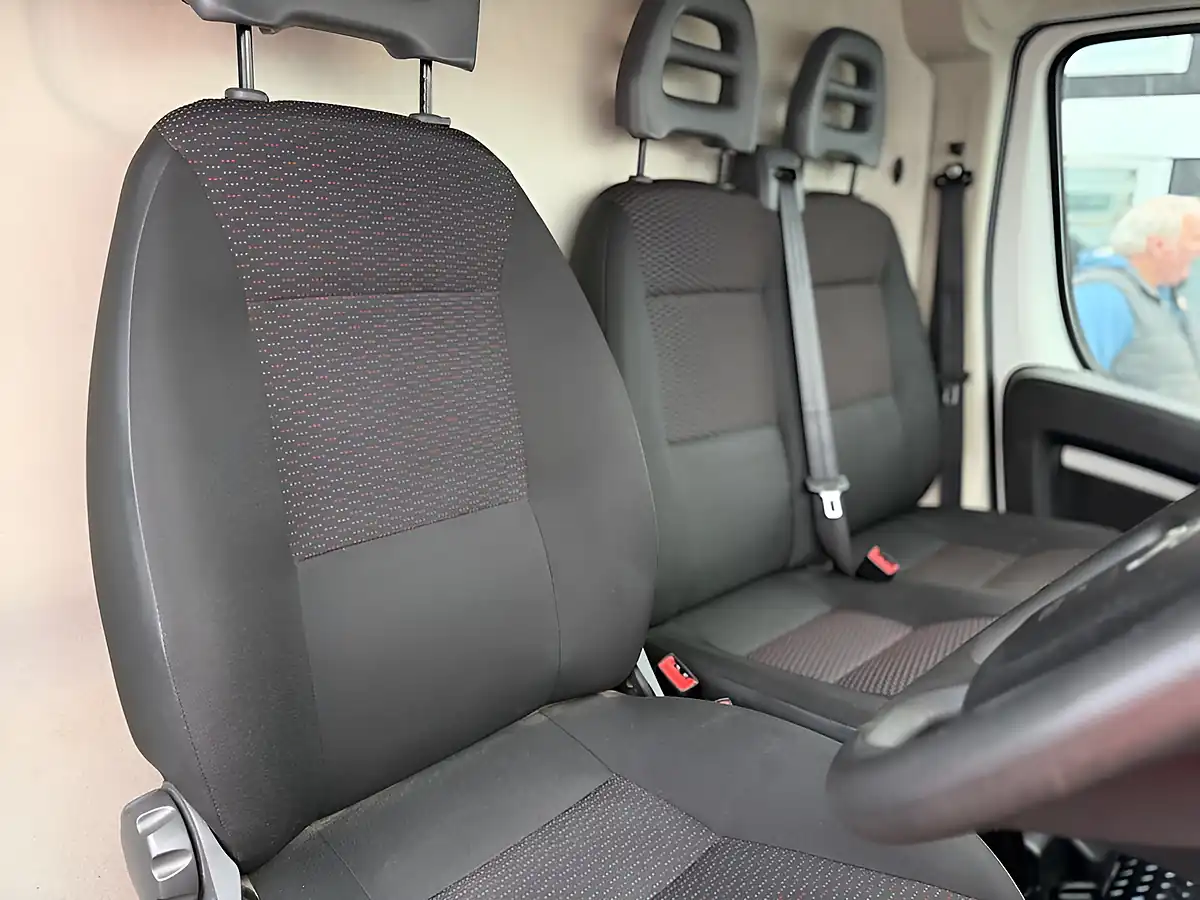 Used 2020 Citroen Relay 35 X White - Interior and Exterior details 10