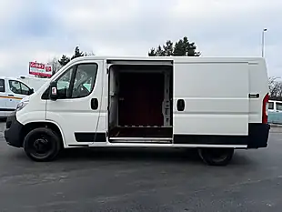 Used 2020 Citroen Relay 35 X White - Interior and Exterior details 15