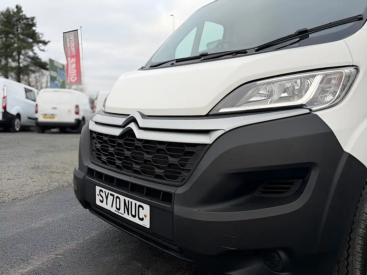 Used 2020 Citroen Relay 35 X White - Interior and Exterior details 16