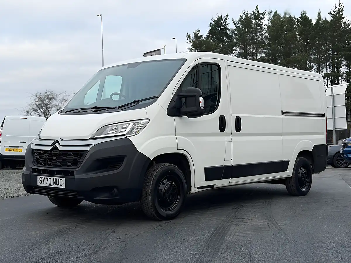 Used 2020 Citroen Relay 35 X White - Interior and Exterior details 7