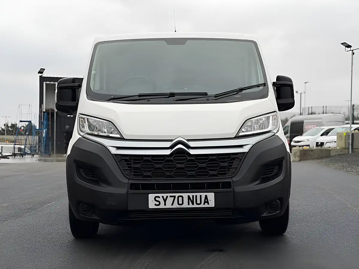 Used 2020 Citroen Relay 35 X White - Interior and Exterior details 7