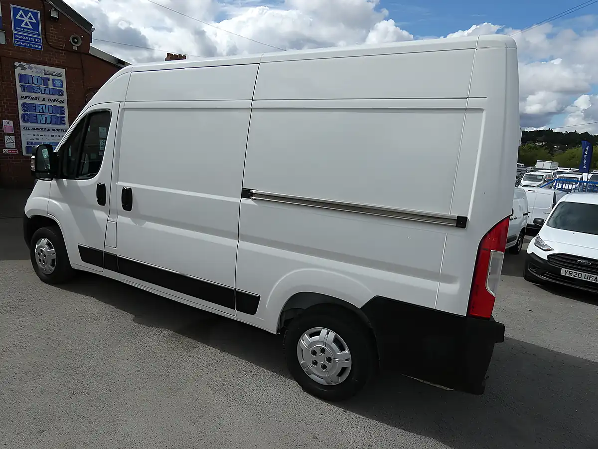 Used 2020 Citroen Relay Enterprise L2 Mwb High Roof White - Interior and Exterior details 5