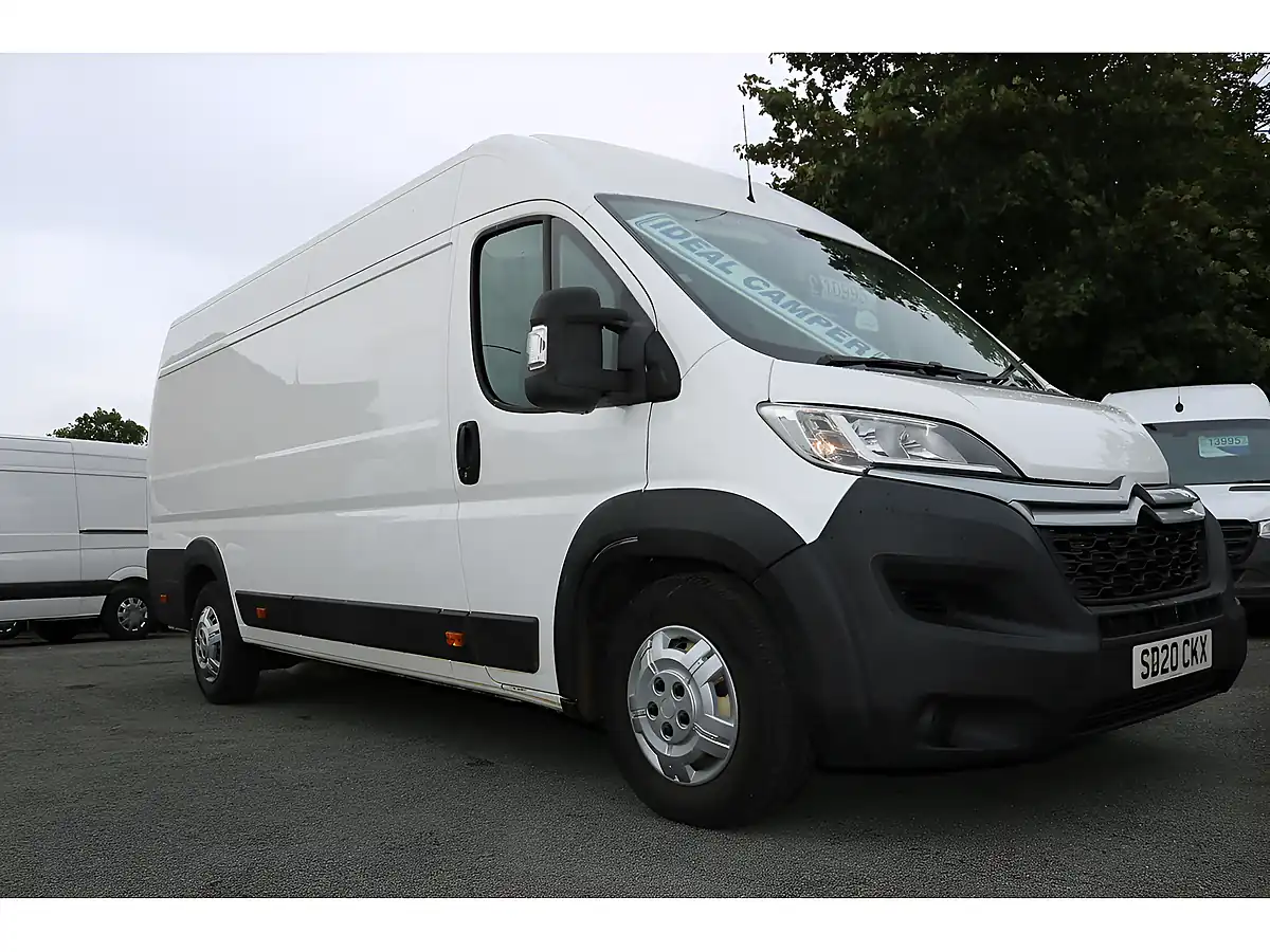 Used 2020 Citroen Relay Enterprise White - Interior and Exterior details 11