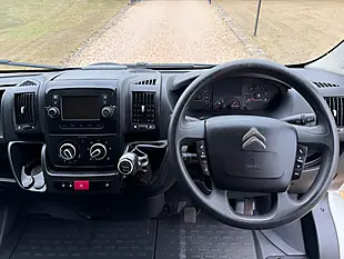 Used 2020 Citroen Relay Enterprise White - Interior and Exterior details 10