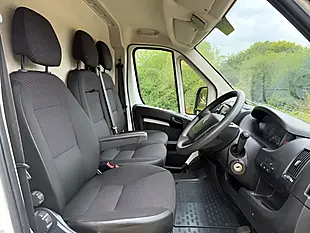 Used 2020 Citroen Relay Enterprise White - Interior and Exterior details 17